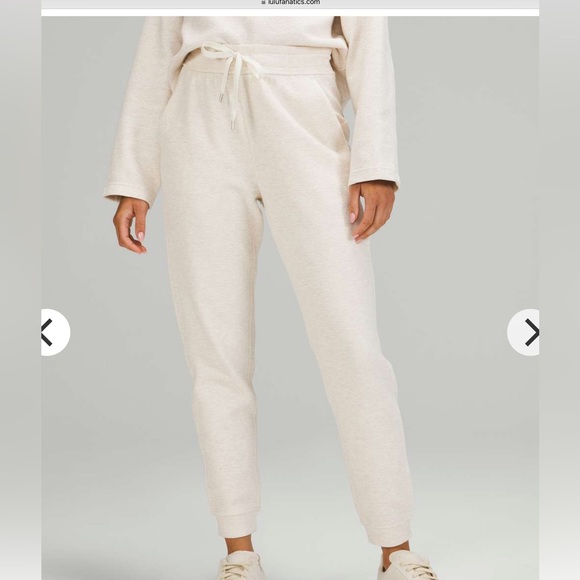 lululemon athletica Pants - Lululemon Ribbed High-Rise Jogger 25” *7/8 Length - Heathered White Opal Size 6